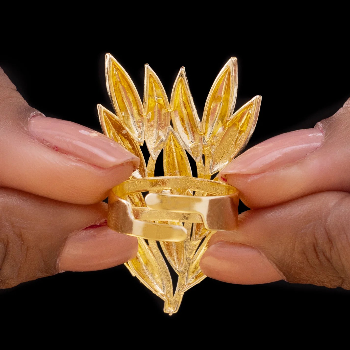 Anti-Tarnish Golden Leaves Cocktail Ring (Adjustable Size)